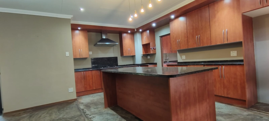 4 Bedroom Property for Sale in Fochville Gauteng