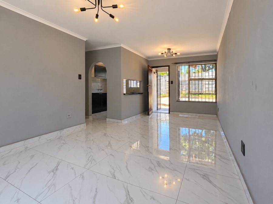 3 Bedroom Property for Sale in Bloubosrand Gauteng