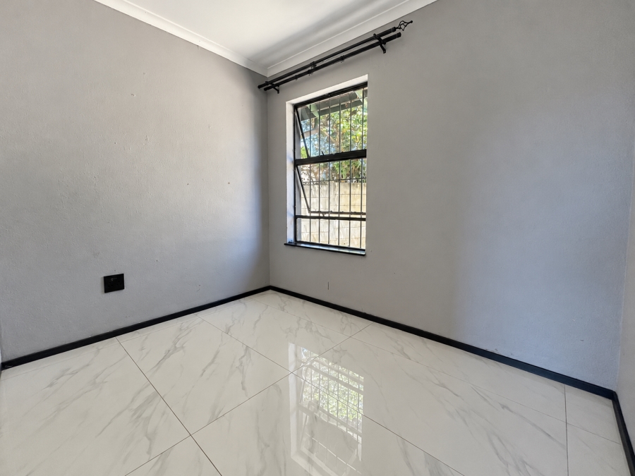 3 Bedroom Property for Sale in Bloubosrand Gauteng