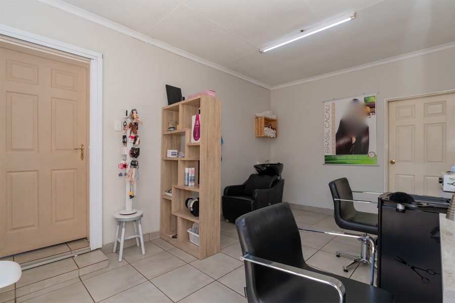 4 Bedroom Property for Sale in Dalpark Proper Gauteng