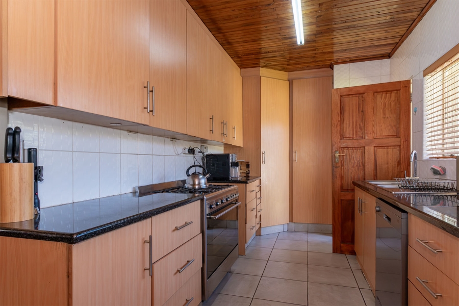 4 Bedroom Property for Sale in Dalpark Proper Gauteng