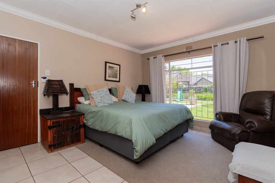 4 Bedroom Property for Sale in Dalpark Proper Gauteng