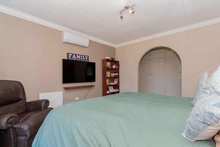 4 Bedroom Property for Sale in Dalpark Proper Gauteng