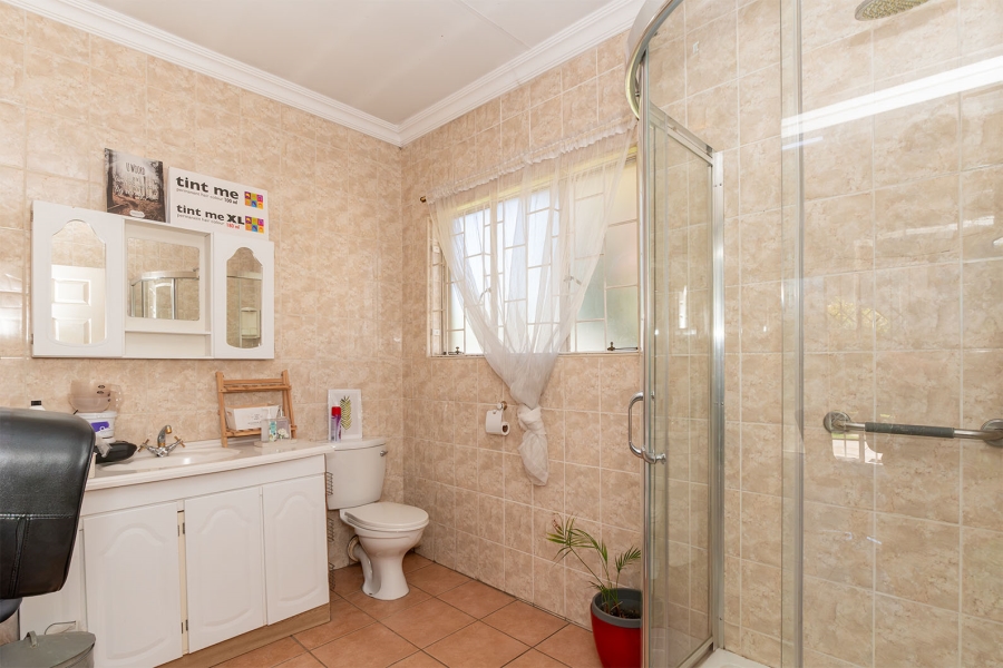 4 Bedroom Property for Sale in Dalpark Proper Gauteng
