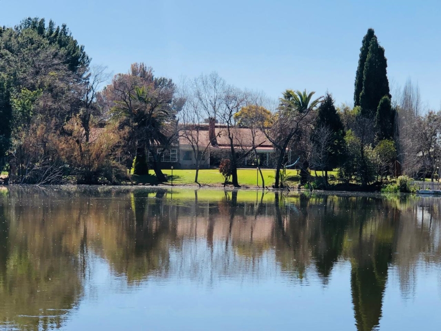 7 Bedroom Property for Sale in Kaalplaats West Gauteng