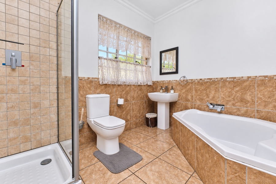 Commercial Property for Sale in Buccleuch Gauteng