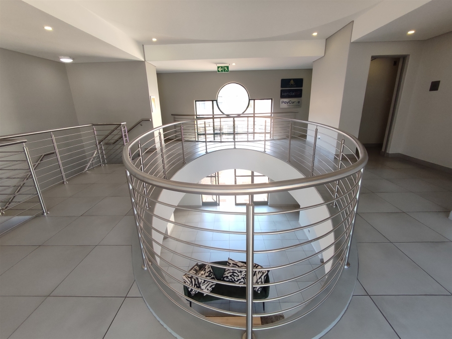 To Let Commercial Property for Rent in Dunkeld Gauteng