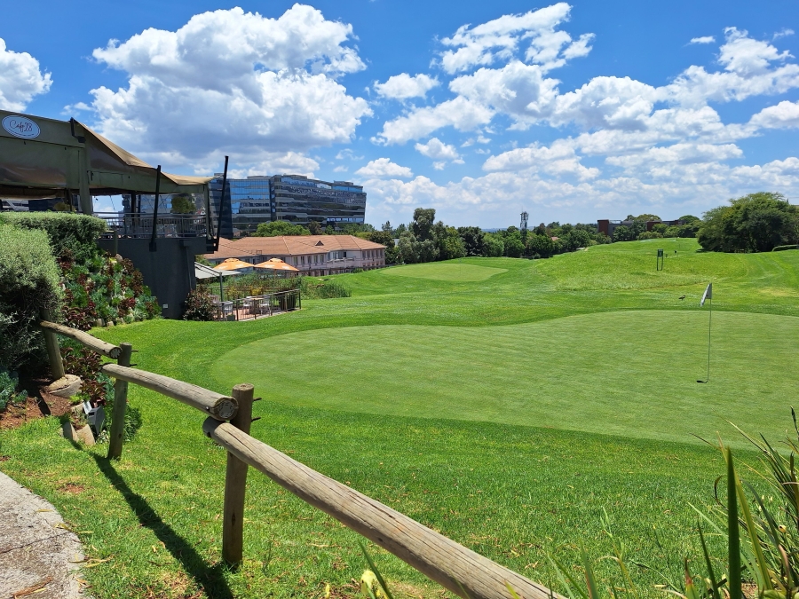 To Let Commercial Property for Rent in Wierda Valley Gauteng