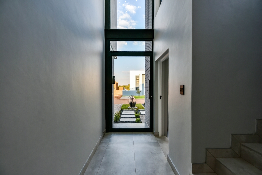 4 Bedroom Property for Sale in Fountainbrook Estate Gauteng