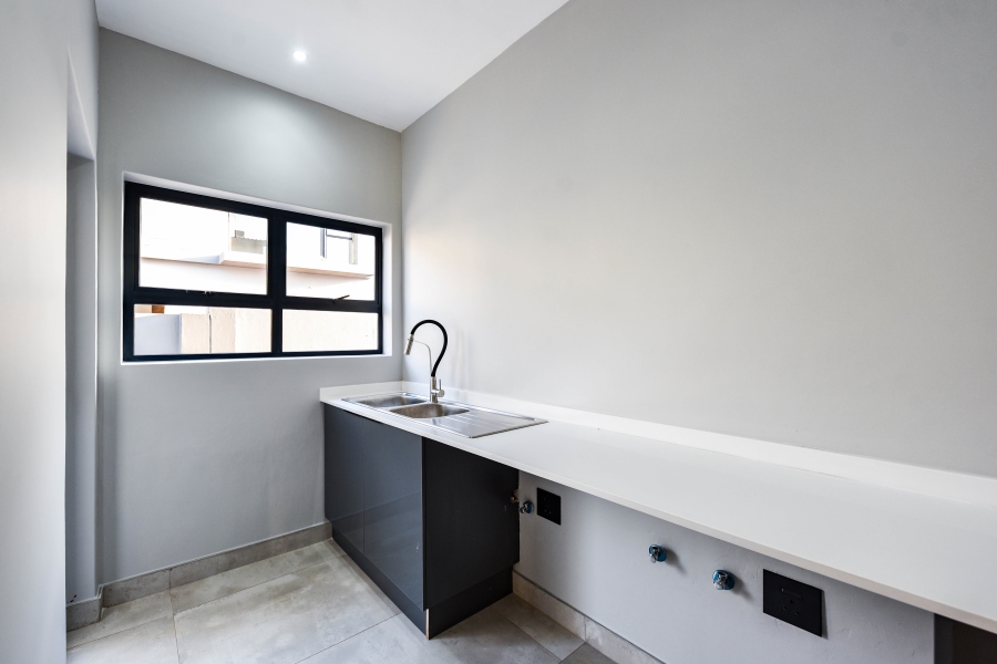 4 Bedroom Property for Sale in Fountainbrook Estate Gauteng