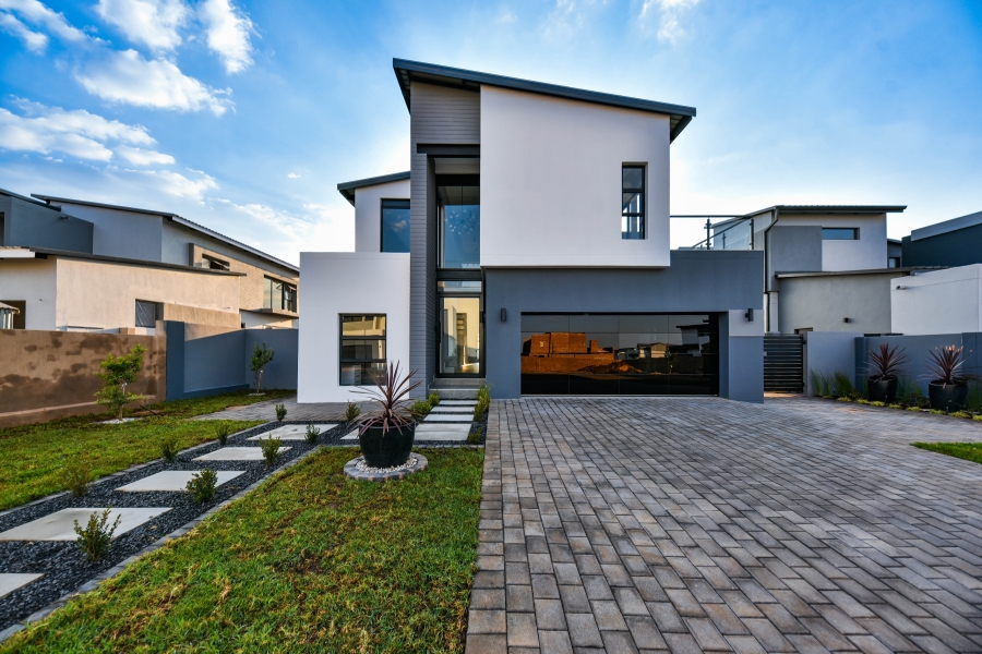 4 Bedroom Property for Sale in Fountainbrook Estate Gauteng