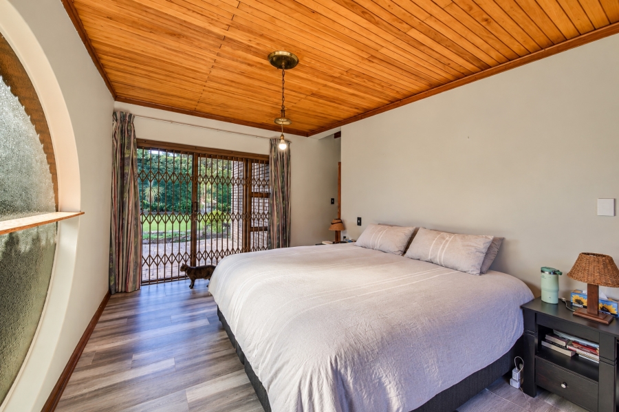4 Bedroom Property for Sale in Garsfontein Gauteng