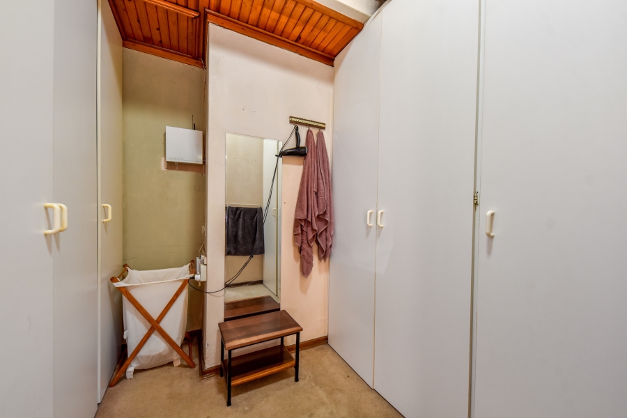 4 Bedroom Property for Sale in Garsfontein Gauteng