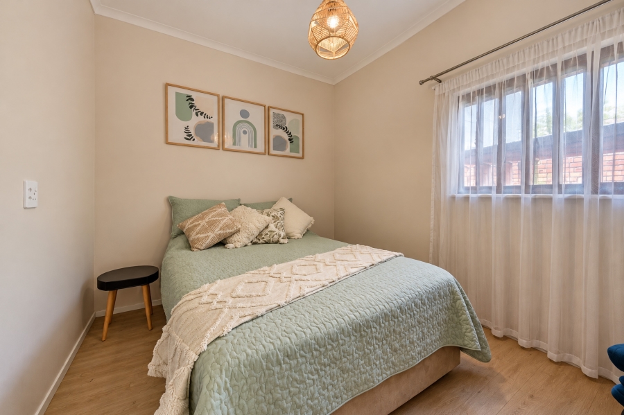 4 Bedroom Property for Sale in Garsfontein Gauteng