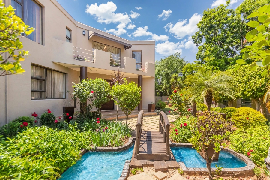 5 Bedroom Property for Sale in Kyalami Estates Gauteng