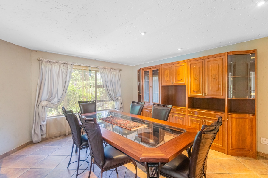 5 Bedroom Property for Sale in Kyalami Estates Gauteng