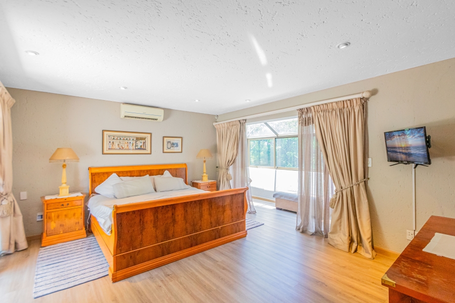 5 Bedroom Property for Sale in Kyalami Estates Gauteng