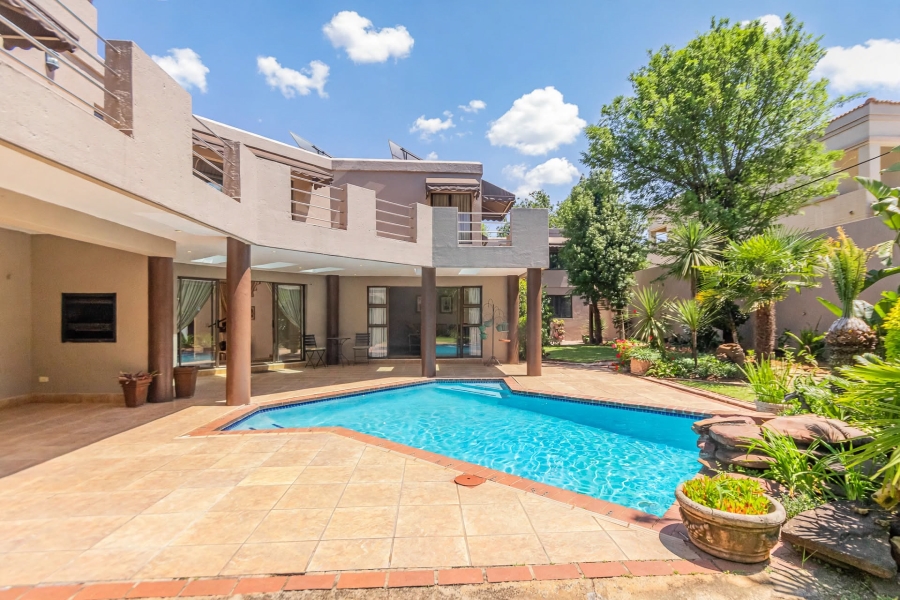 5 Bedroom Property for Sale in Kyalami Estates Gauteng