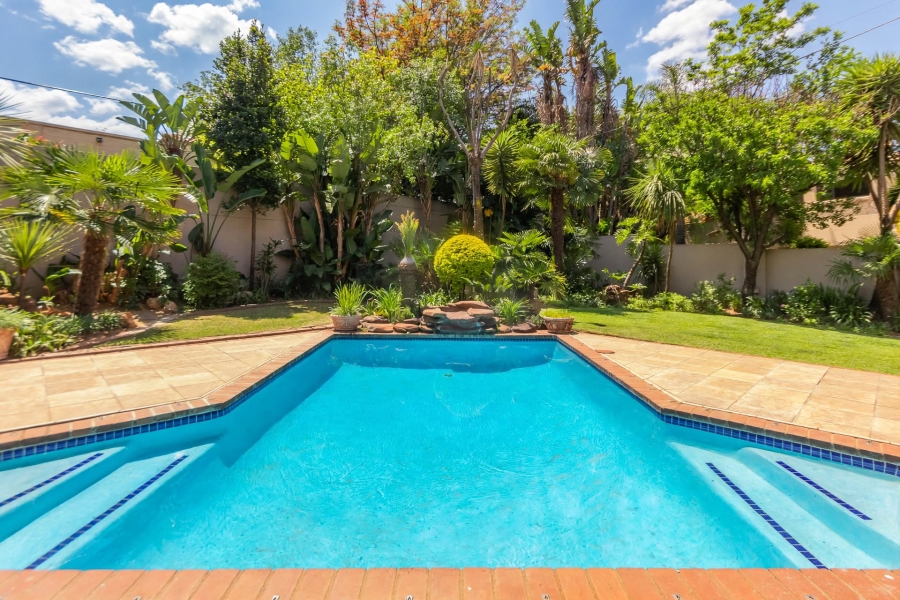 5 Bedroom Property for Sale in Kyalami Estates Gauteng