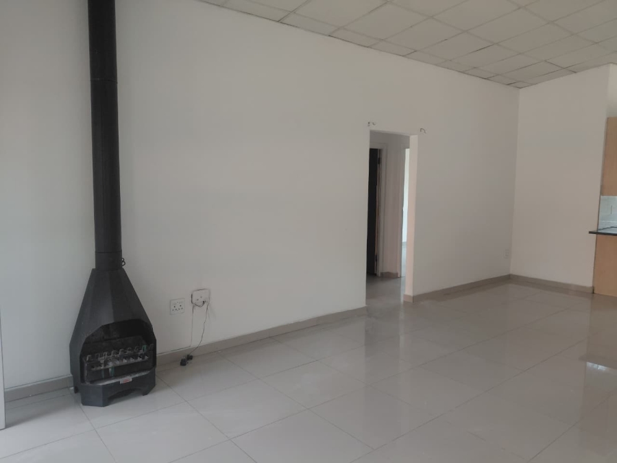 To Let 2 Bedroom Property for Rent in Three Rivers Gauteng