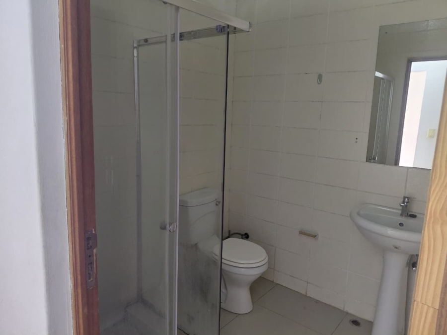 To Let 2 Bedroom Property for Rent in Three Rivers Gauteng
