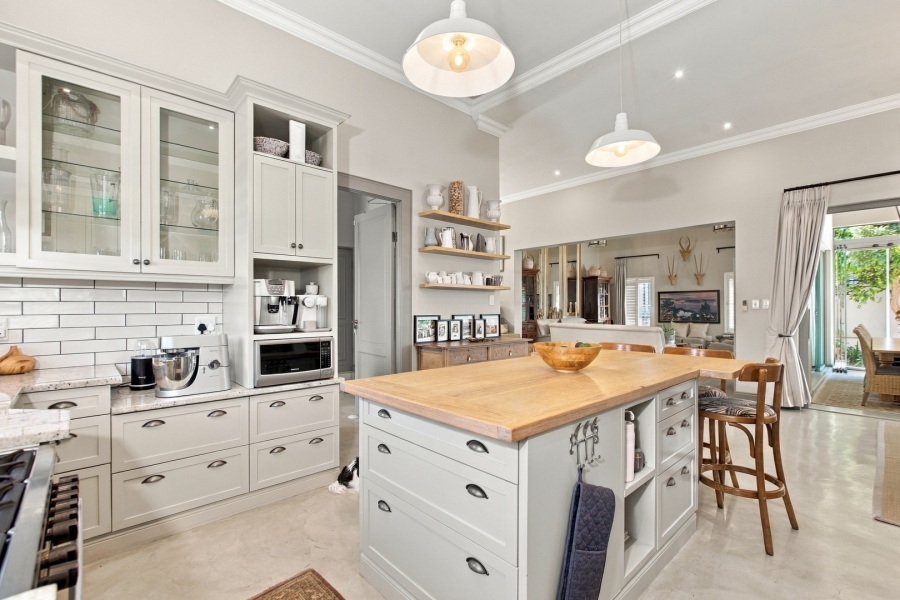 4 Bedroom Property for Sale in Helderfontein Estate Gauteng