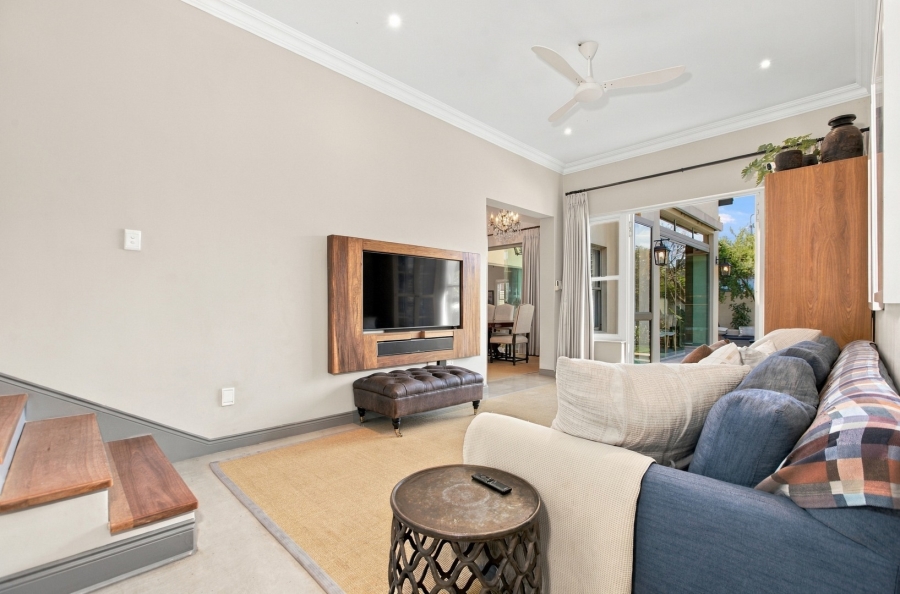 4 Bedroom Property for Sale in Helderfontein Estate Gauteng