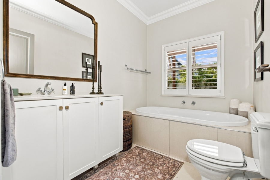 4 Bedroom Property for Sale in Helderfontein Estate Gauteng