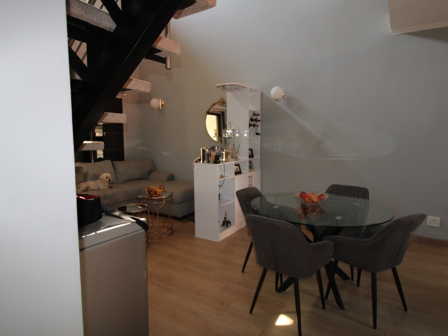 To Let 3 Bedroom Property for Rent in Douglasdale Gauteng
