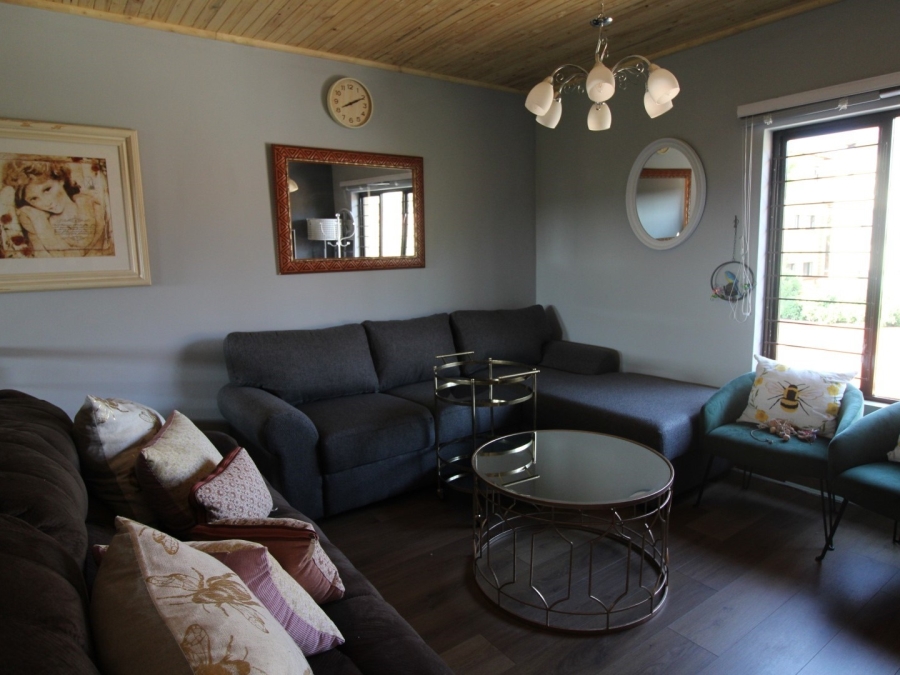 To Let 3 Bedroom Property for Rent in Douglasdale Gauteng
