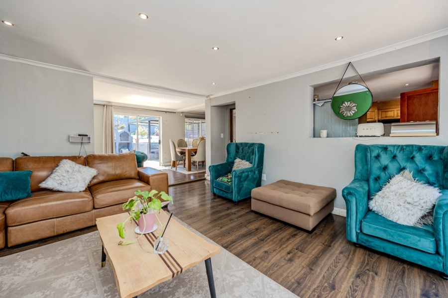 3 Bedroom Property for Sale in Weltevreden Park Gauteng