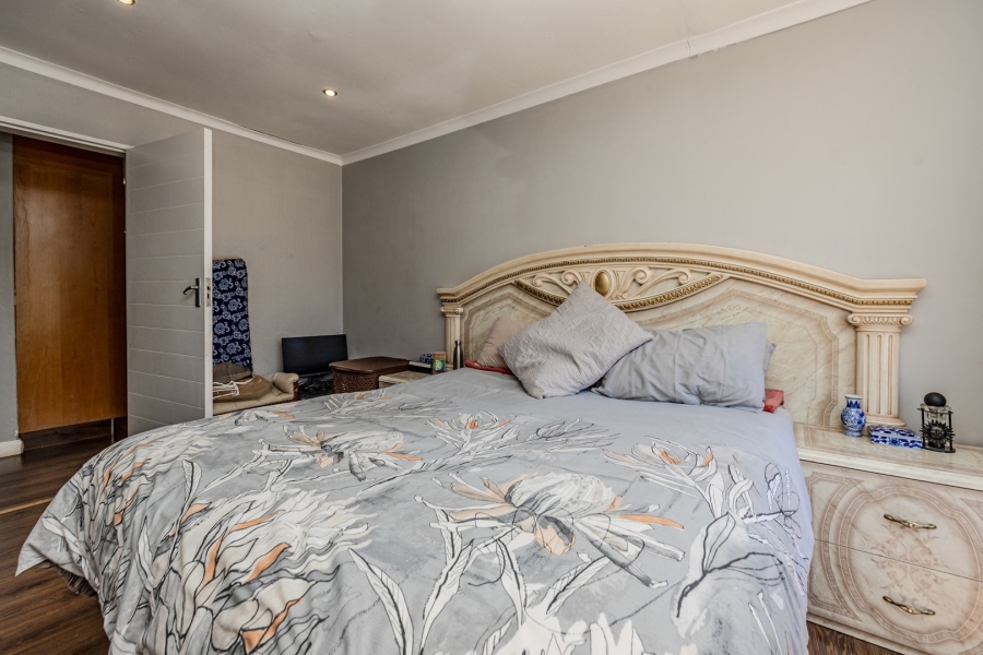 3 Bedroom Property for Sale in Weltevreden Park Gauteng