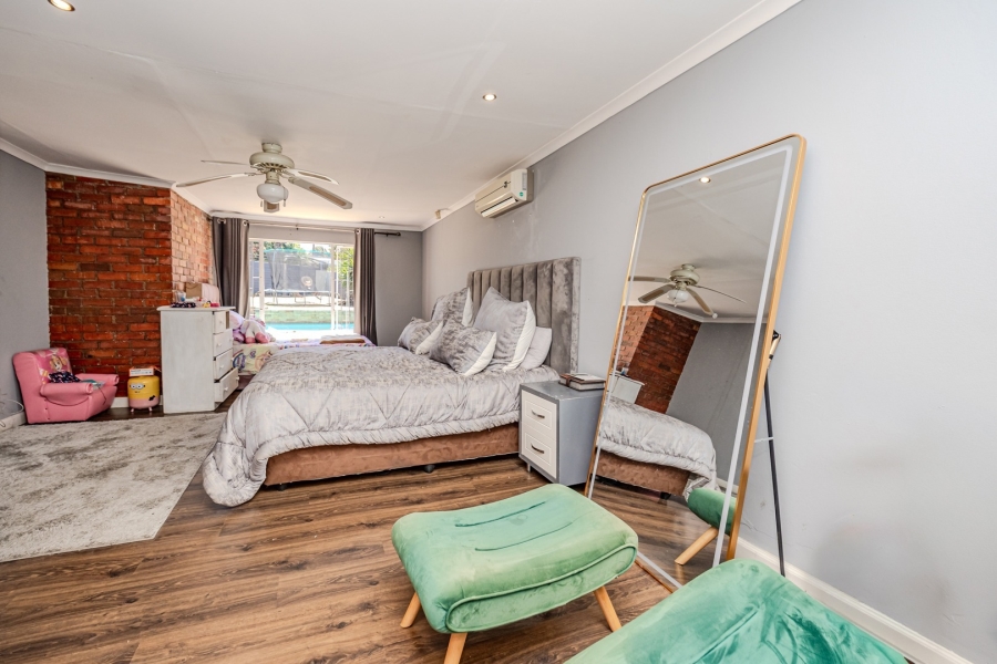 3 Bedroom Property for Sale in Weltevreden Park Gauteng