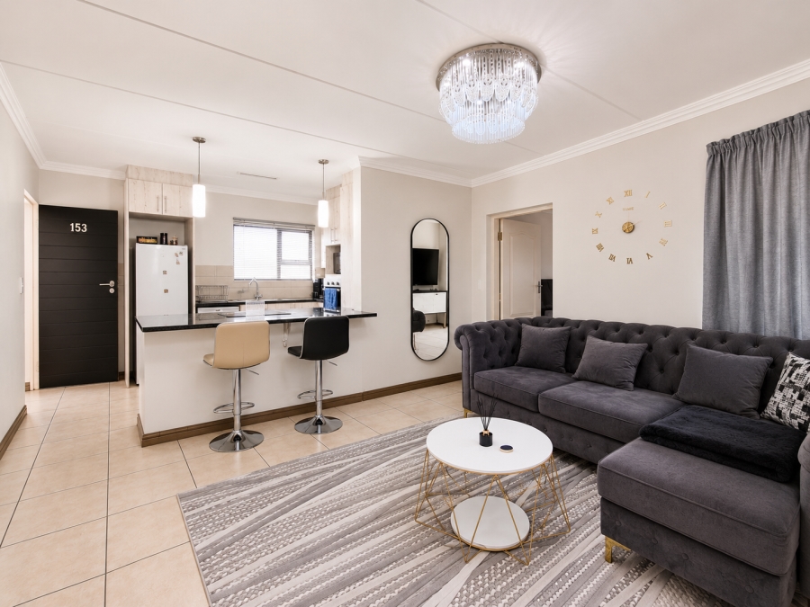 2 Bedroom Property for Sale in Rooihuiskraal North Gauteng