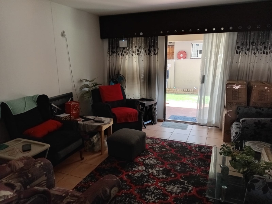 To Let 2 Bedroom Property for Rent in Brentwood Park Gauteng