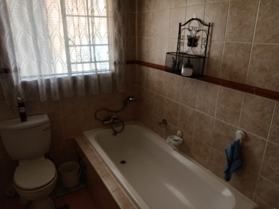 To Let 2 Bedroom Property for Rent in Brentwood Park Gauteng