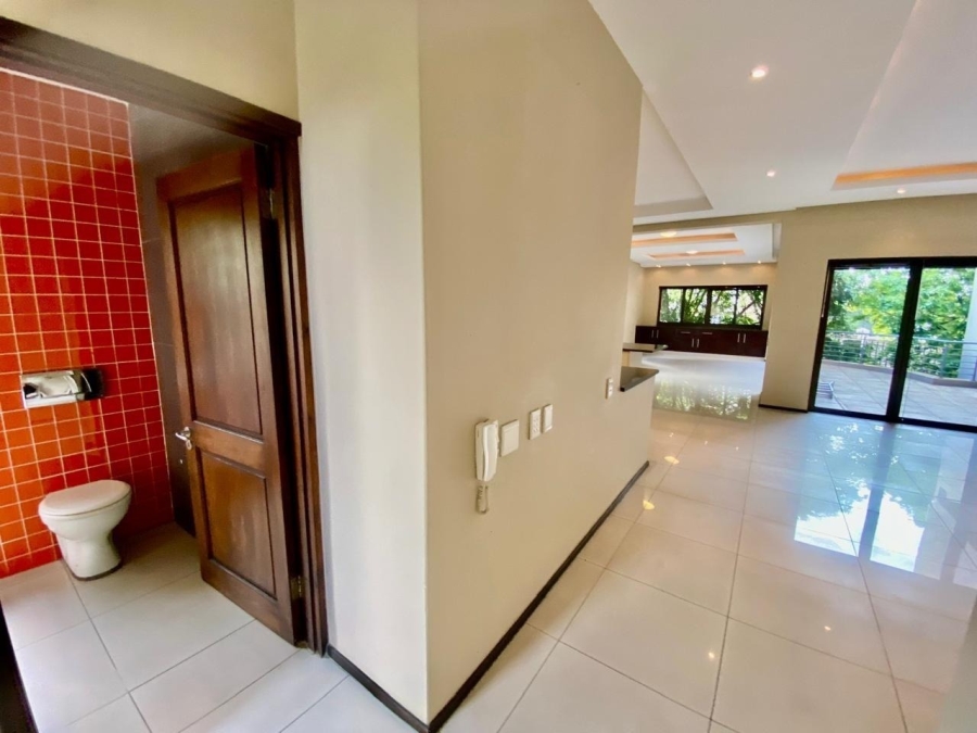 To Let 2 Bedroom Property for Rent in Illovo Gauteng