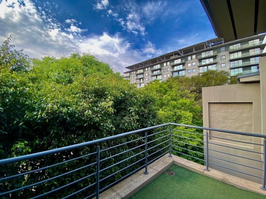 To Let 2 Bedroom Property for Rent in Illovo Gauteng