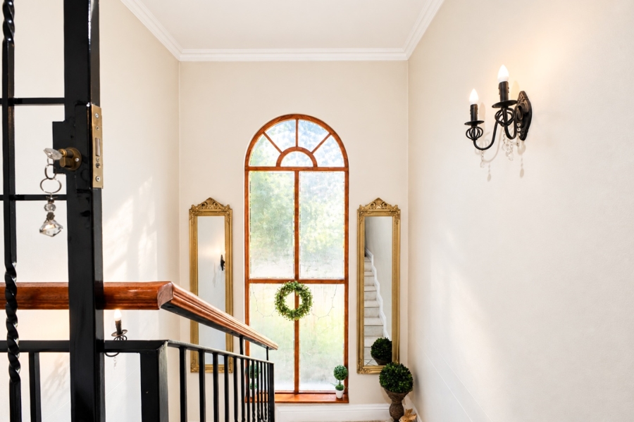 4 Bedroom Property for Sale in Magaliessig Gauteng