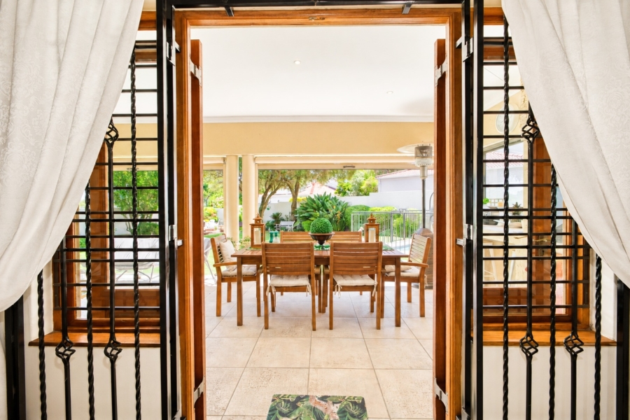 4 Bedroom Property for Sale in Magaliessig Gauteng