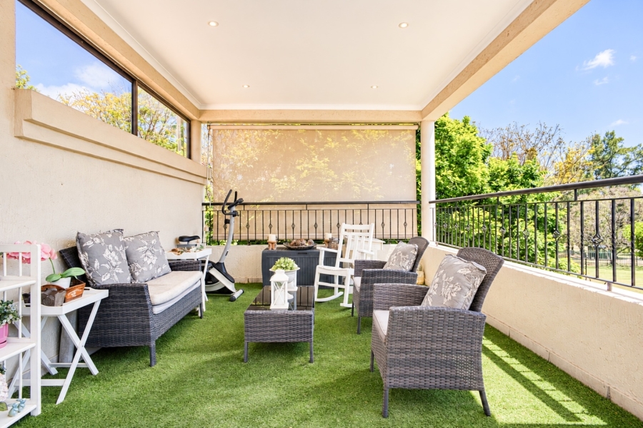 4 Bedroom Property for Sale in Magaliessig Gauteng