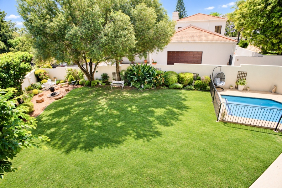 4 Bedroom Property for Sale in Magaliessig Gauteng
