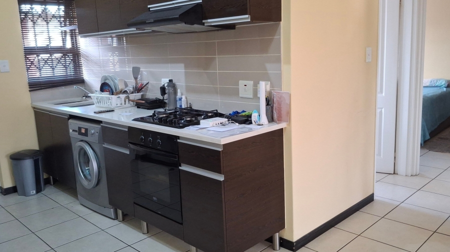 2 Bedroom Property for Sale in Gleneagles Gauteng