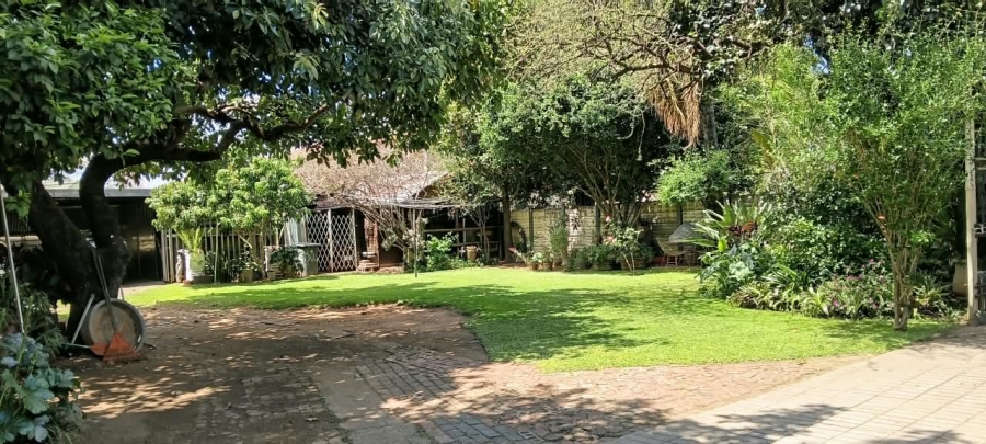 6 Bedroom Property for Sale in Pretoria North Gauteng