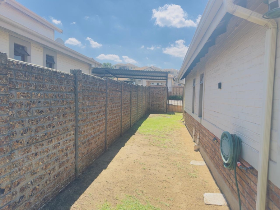 To Let 3 Bedroom Property for Rent in Carlswald Gauteng