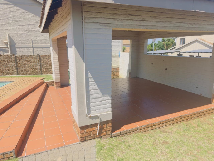 To Let 3 Bedroom Property for Rent in Carlswald Gauteng