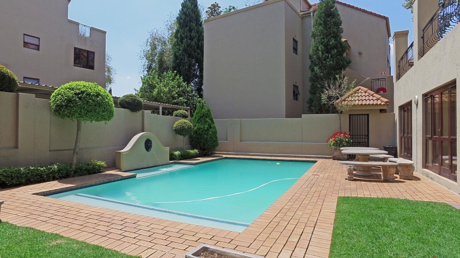 To Let 2 Bedroom Property for Rent in Strathavon Gauteng