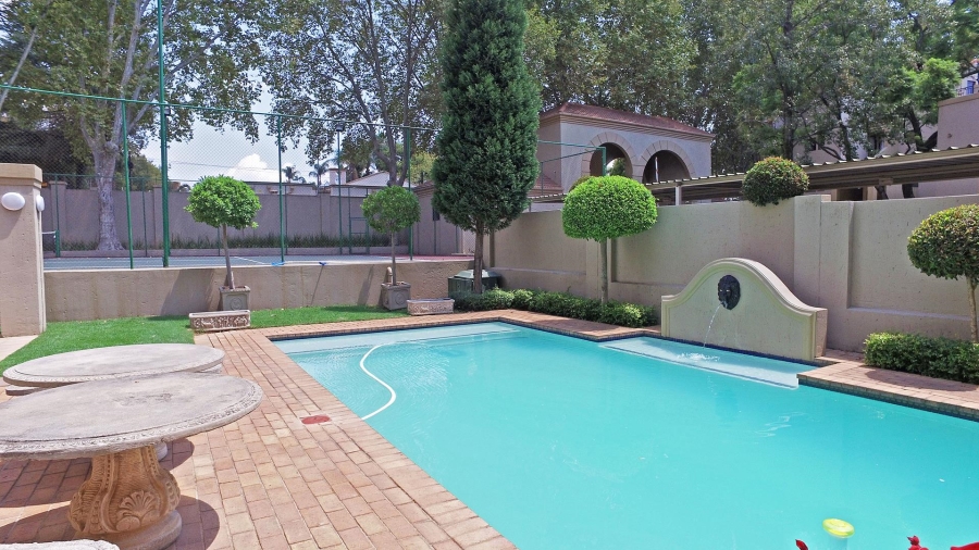 To Let 2 Bedroom Property for Rent in Strathavon Gauteng