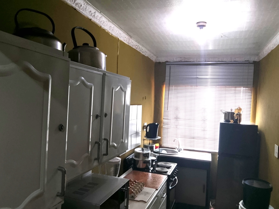 4 Bedroom Property for Sale in Roodekop Gauteng