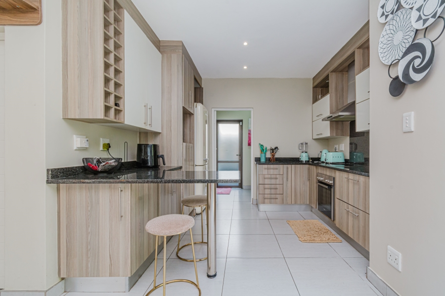 To Let 3 Bedroom Property for Rent in Craigavon Gauteng